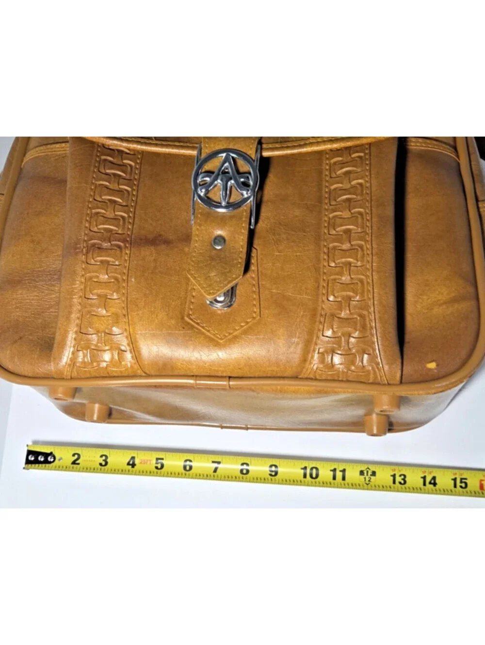 Vintage 1978 American Tourister Faux Leather Shoulder Bag Tan Camera Style AT